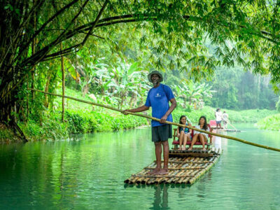 sunbreak-tours-jamaica-excursions-martha-brae-river-rafting