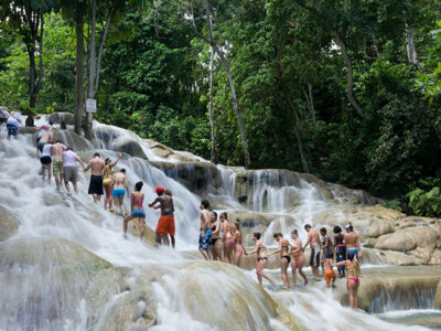 sunbreak-tours-jamaica-excursions-dunns-river-falls
